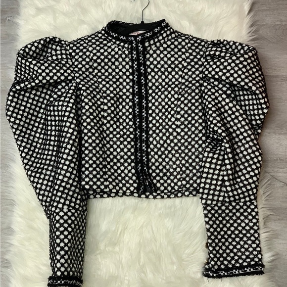 Cropped Ruffle Blazer - Picture 2 of 4